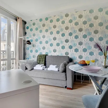 Apartment Republique - Magenta *