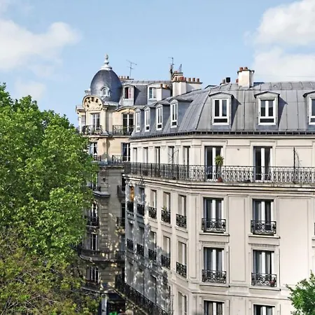 Republique - Magenta Paris