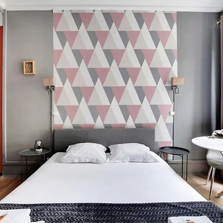 Republique - Magenta Apartment Paris