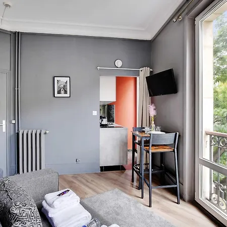 Republique - Magenta Apartment Paris